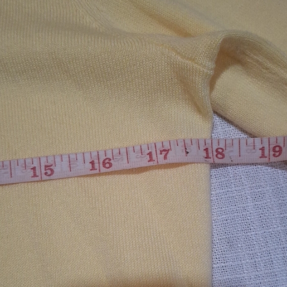 Talbots  Women's Cardigan Sweater Size XS cotton 3/4 Sleeves Yello - Picture 5 of 7